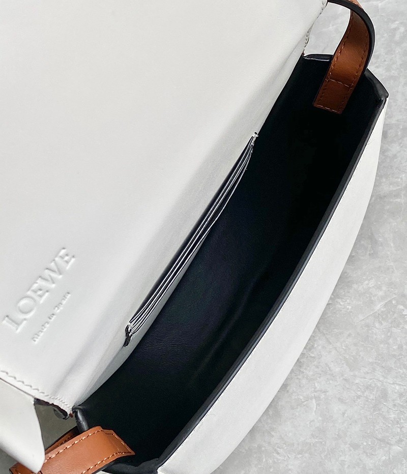 ★日本!!人気！ロエベ ショルダーバッグ 偽物 レディース 2WAYハンド lob79508