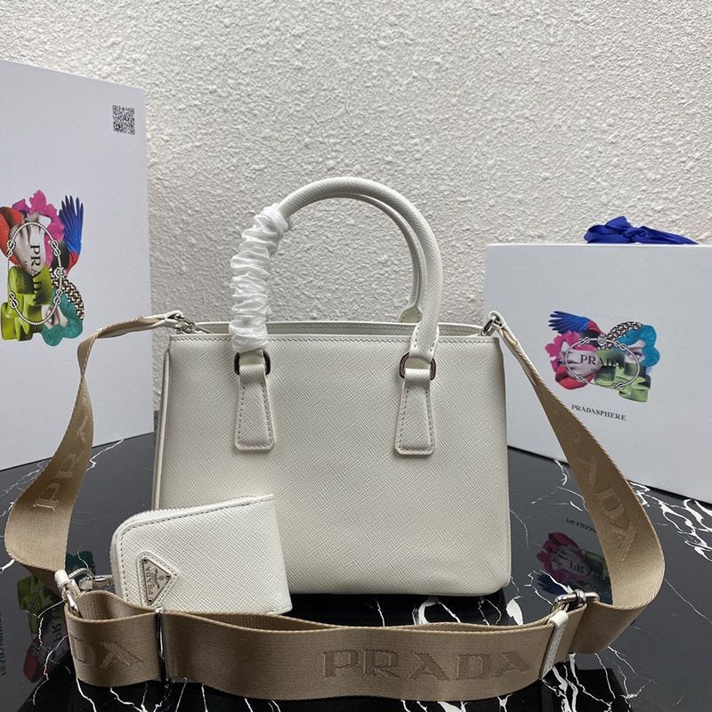 超話題!完売人気 プラダ ショルダーバッグ 偽物3way pul00965