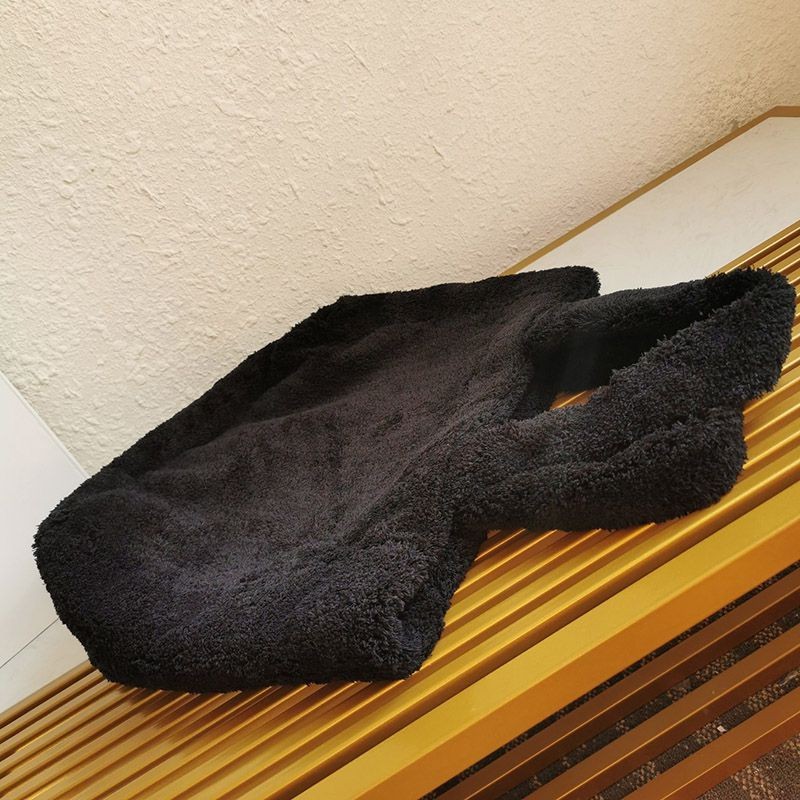 関税送料込 21AW【プラダ】プラダ テリー トートバッグ 偽物 黒 pum38219