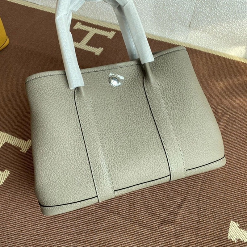大人気!!新色 エルメス ガーデンパーティ コピー 36 トレンチ erj12269