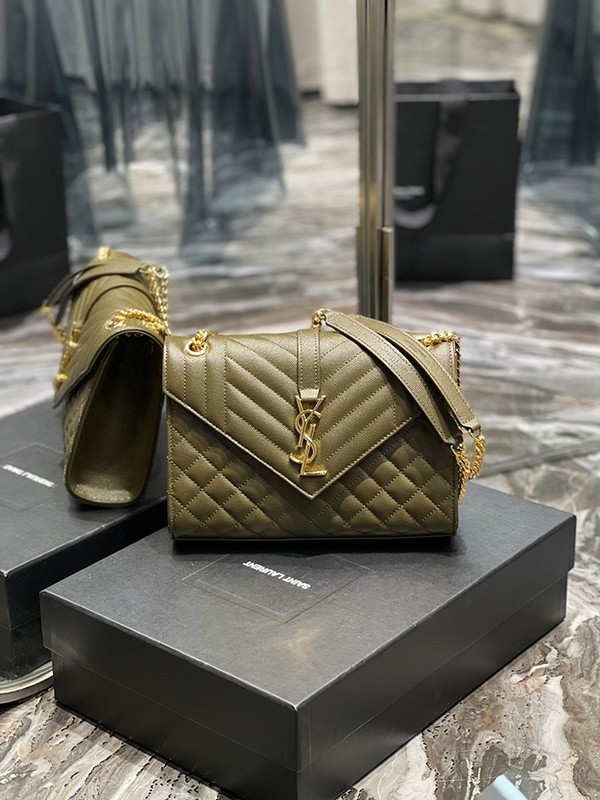 人気急上昇サンローラン ショルダーバッグ 偽物★YSLエンベロープ チェーンバッグ ミディアム 487206BOW911000