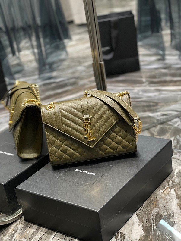 人気急上昇サンローラン ショルダーバッグ 偽物★YSLエンベロープ チェーンバッグ ミディアム 487206BOW911000