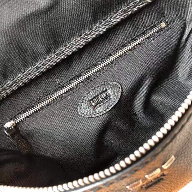 ★日本!!人気！フェンディ カーフレザー ベルトバッグ 偽物 feg92007