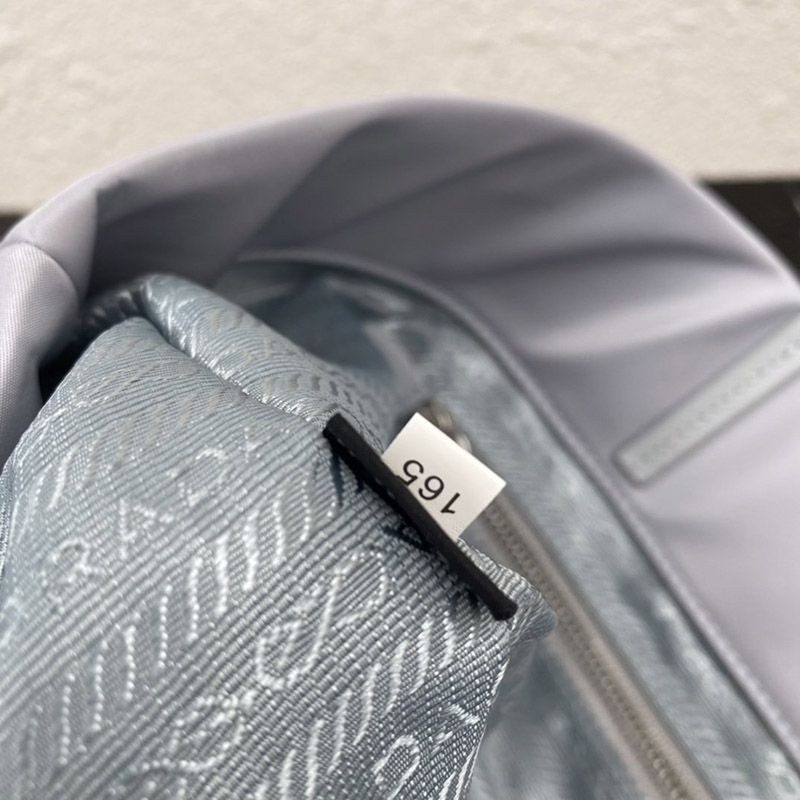 春もの新作【プラダ】Re Nylon サフィアーノレザー トートバッグ 偽物 put47663