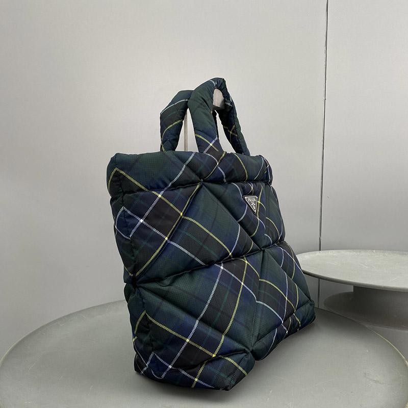 稀少【プラダ】パデッド Re Nylon 偽物トートバッグ リナイロン puy63958