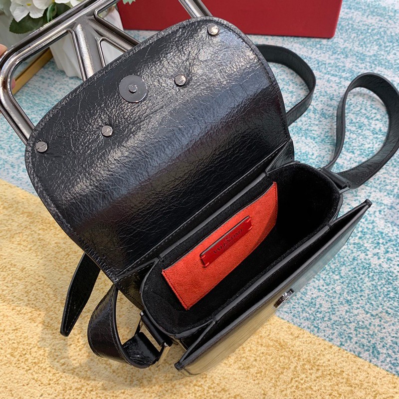 稀少ヴァレンティノ ショルダーバッグ コピー Vロゴ SUPERVEE レザー クロスボディバッグ Vug54666