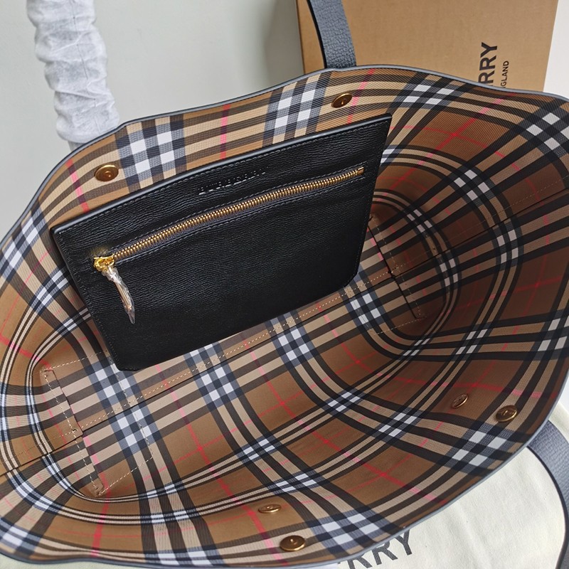 目を惹くカラー バーバリー トートバッグ スーパーコピー SM TOTE Bak78743