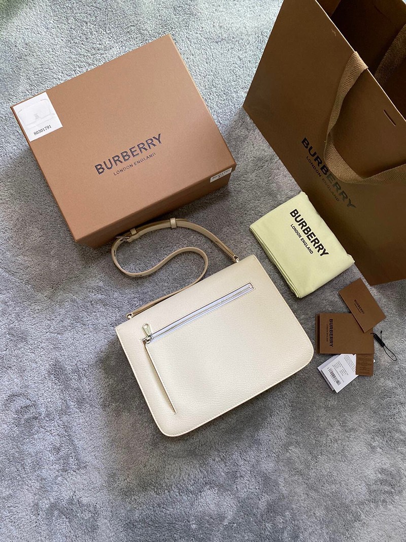 ☆超人気☆バーバリー クラッチバッグ 偽物 レディース 2WAYショルダーバッグ Baw91510