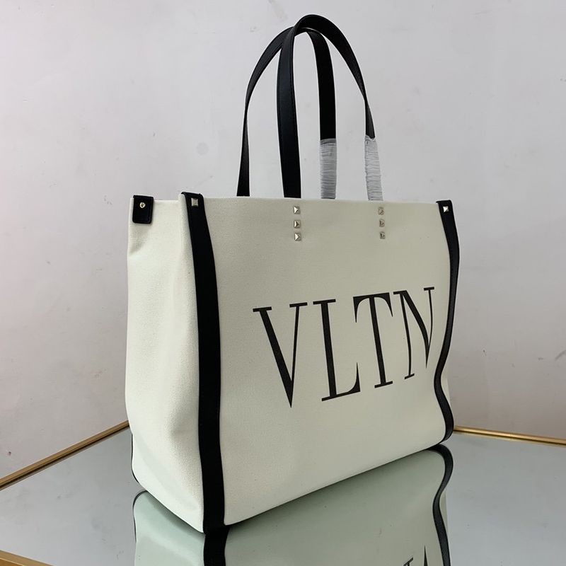 ★日本!!人気！ヴァレンティノ トートバッグ コピー ショッピングバッグ NEON VLTN キャンバス ミディアム Vua11801