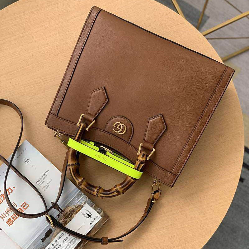 ☆超人気☆〔グッチ ダイアナ 偽物〕スモール トートバッグ 2サイズ guu47877