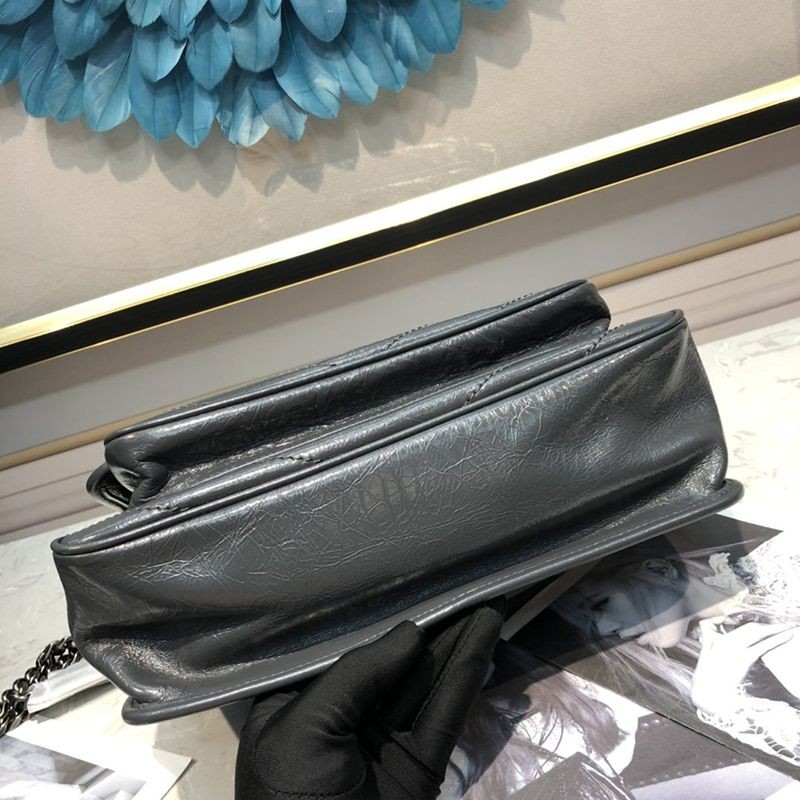 大人気！サンローラン ショルダーバッグ 偽物 ニキ ミディアム ヴィンテージレザー 2way Sai58773