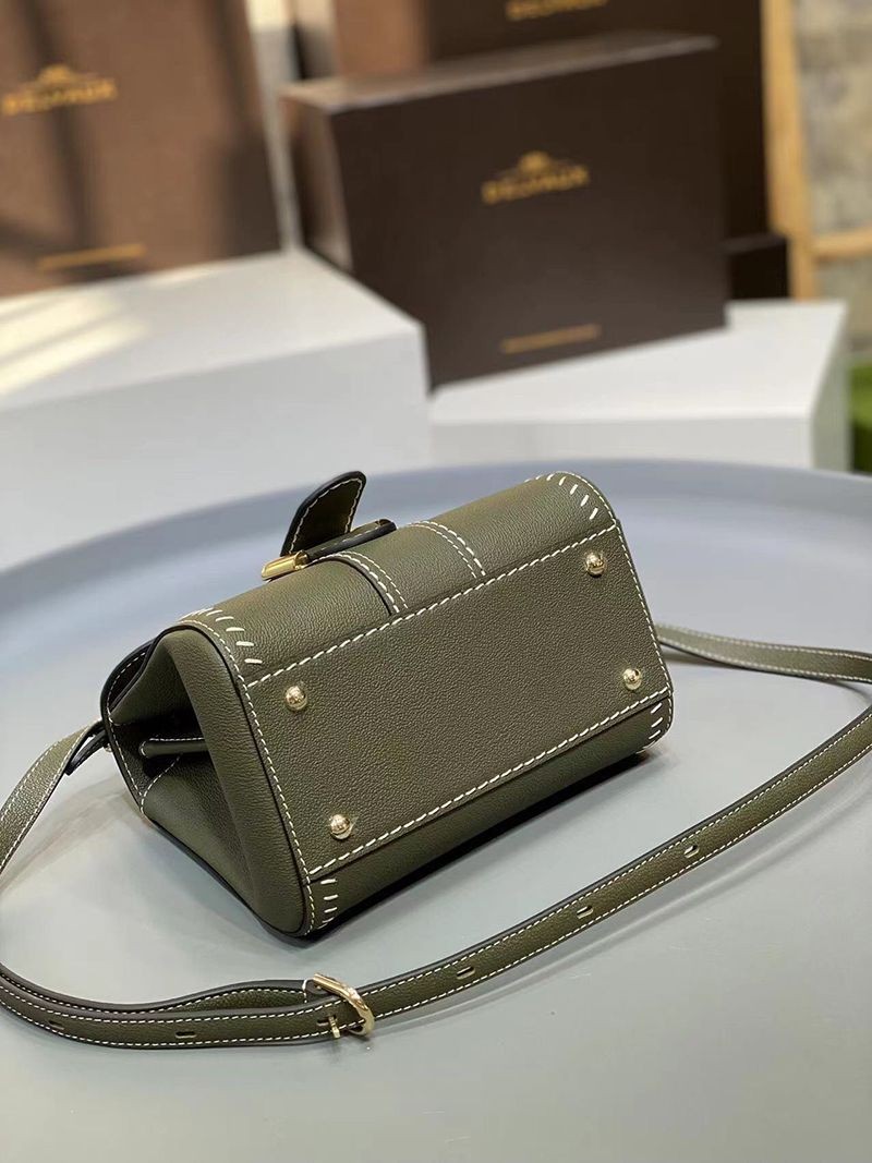 21-22AW デルボー カーフスキン ブリヨン ショルダー ハンドバッグ 偽物 2サイズ☆送料込 AA0406ADW0AKSP