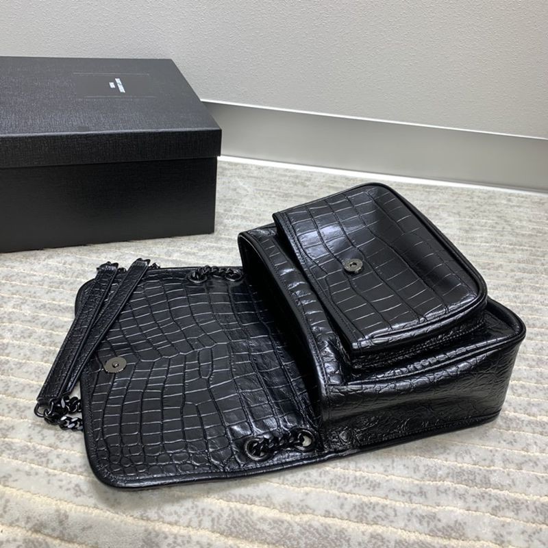 稀少サンローラン ショルダーバッグ 偽物 ニキ ミディアム クリンクルヴィンテージレザー 6331580EN04345