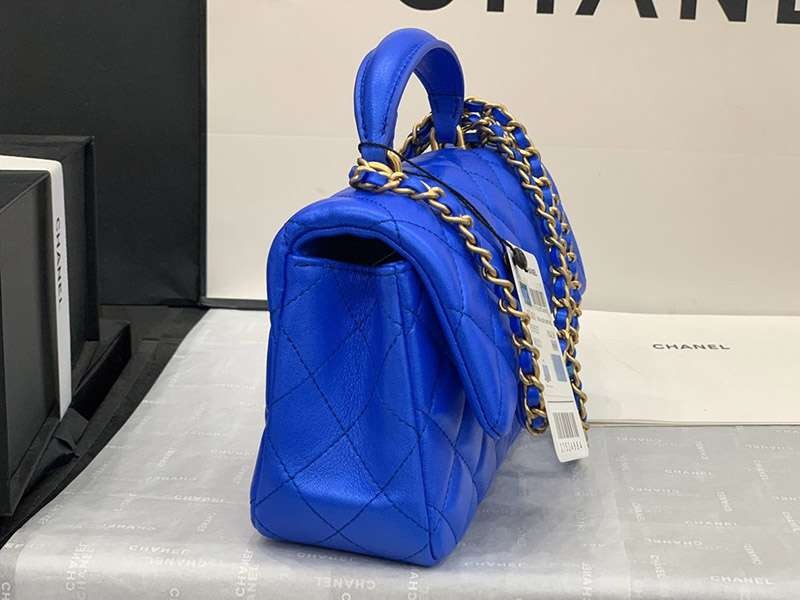 春もの新作 シャネル マトラッセ 偽物チェーン ショルダーバッグ shv90062
