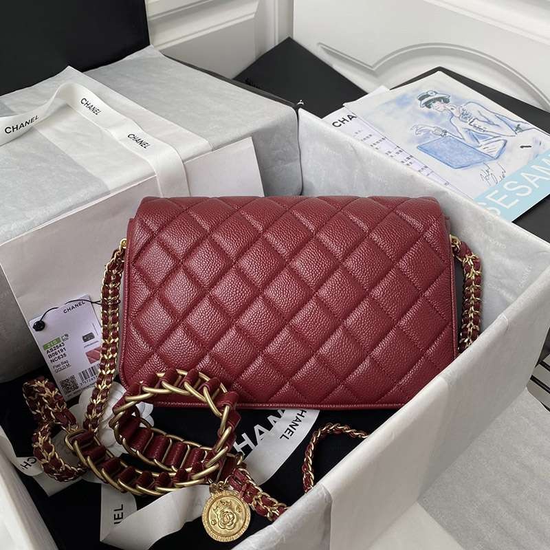 定番シャネル チェーン ショルダーバッグ 偽物キャビアスキン shx21622