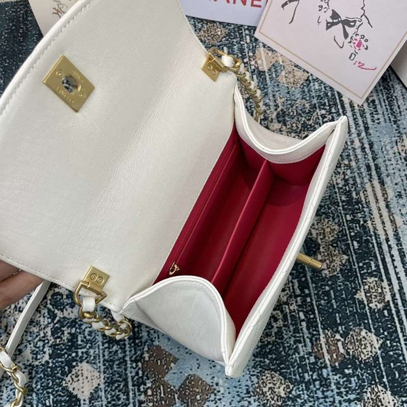 可愛い シャネル ショルダーバッグ コピー AS2477