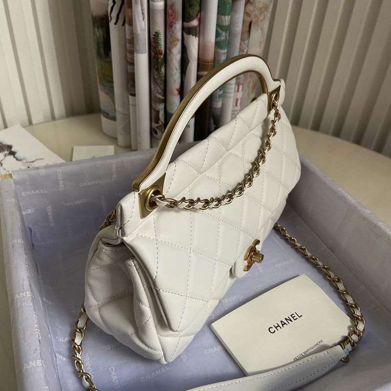 超話題【人気商品】シャネル マトラッセ スーパーコピー ショルダーバッグ shi16880