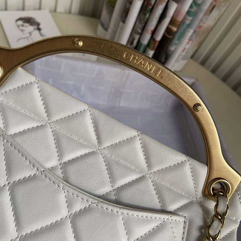 超話題【人気商品】シャネル マトラッセ スーパーコピー ショルダーバッグ shi16880