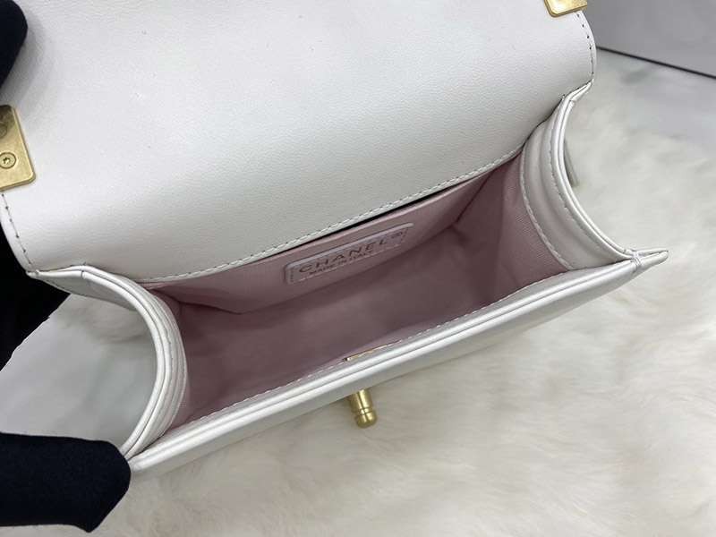 最新☆希少 シャネル ボーイシャネル スーパーコピー ショルダーバッグ shm31866