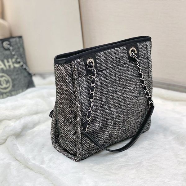 【人気商品】*シャネル ドーヴィル ショッピングバッグ スーパーコピー shq33615