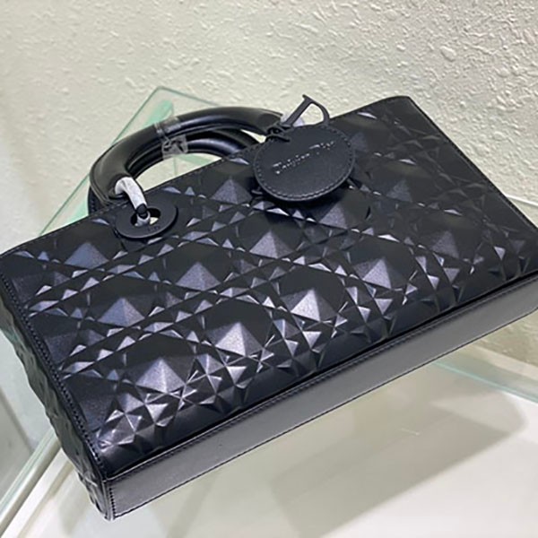 超希少！【ディオール】LADY D-JOY バッグ 偽物 カナージュ カーフスキン del92920
