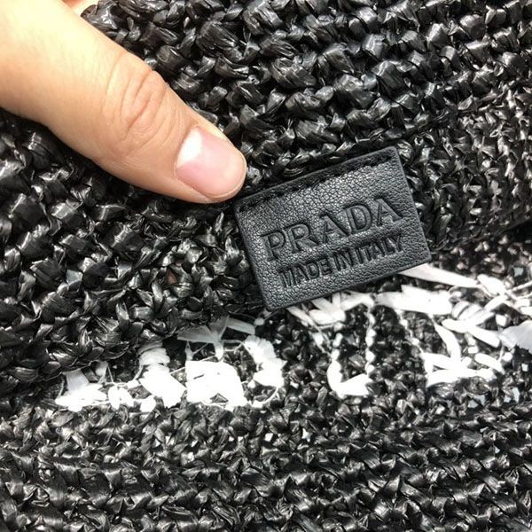 超希少！プラダ かごバッグ 付録 ラフィアトート コピー スモールサイズ pul62215