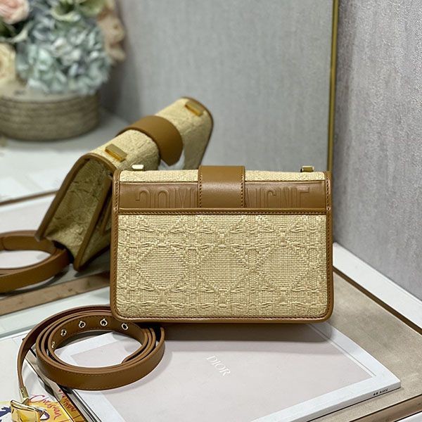 《大人気》ディオール カナージュラフィアLADY D-JOYバッグ 偽物 deg90125