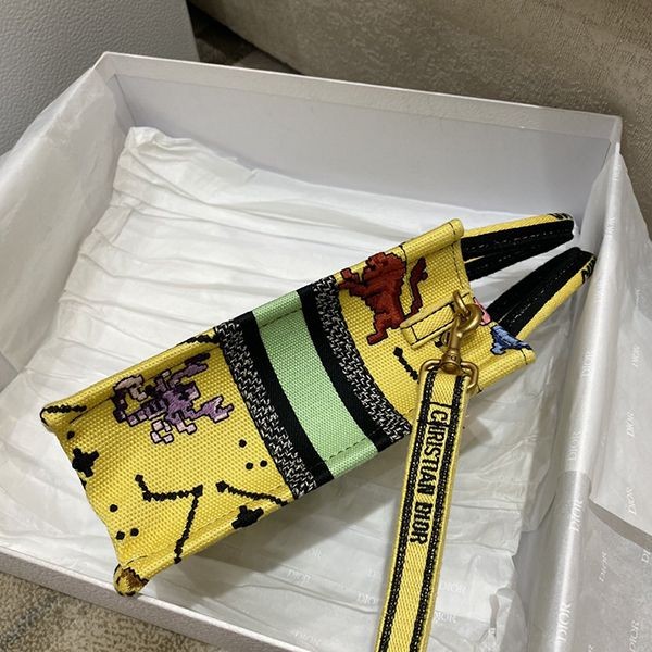 ディオール BOOK TOTE 偽物ミニ フォンバッグ【追跡付】 dee74755