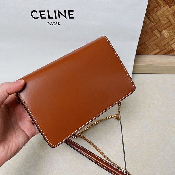 セリーヌ ティーン キュイル トリオンフバッグ 偽物 ブラウン Cem46559