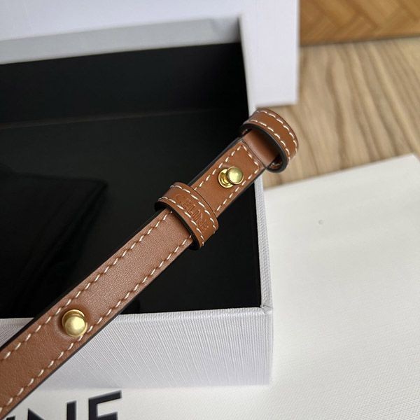 セリーヌ オーバルバッグ キュイル トリオンフ 偽物 ナチュラル / タン 198602EFL02NT