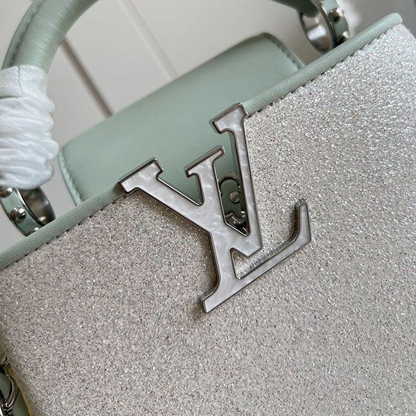 大人気!!新色 ルイヴィトン ショルダーバッグ カプシーヌ  スーパーコピー vuf21003