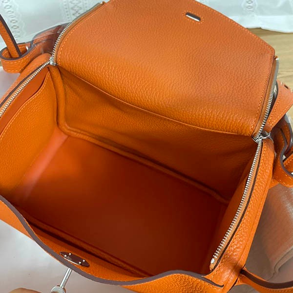 エルメス リンディ コピー 26cm トリヨンクレマンス 2色金具 era29289
