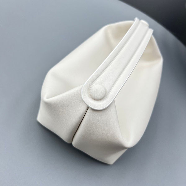 稀少 ザ ロウ トートバッグ 偽物 zau16181
