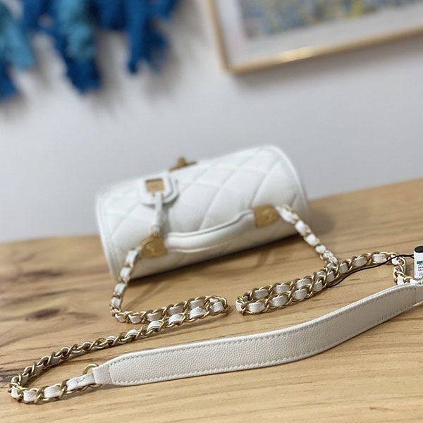 ☆超人気☆シャネル スモール トップハンドルフラップバッグ 偽物 she52944