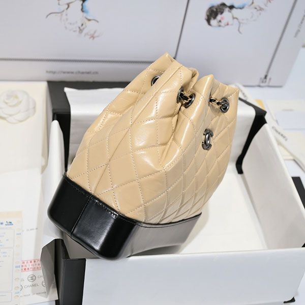 人気急上昇 シャネル リュック バックバッグ 偽物 ミニサイズ shp74630