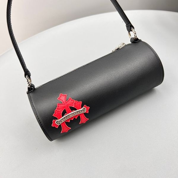 注目度抜群！クロムハーツ 偽物 クロス バケツバッグ Kun45818