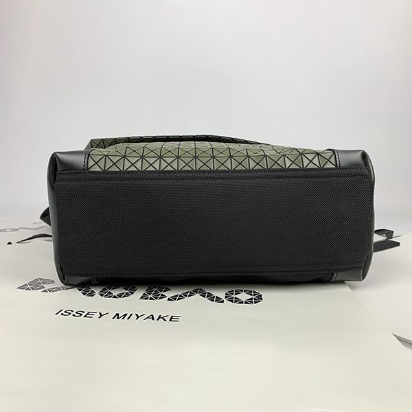 追跡付き 安いバオバオイッセイミヤケ ショルダーバッグ コピー bam91761