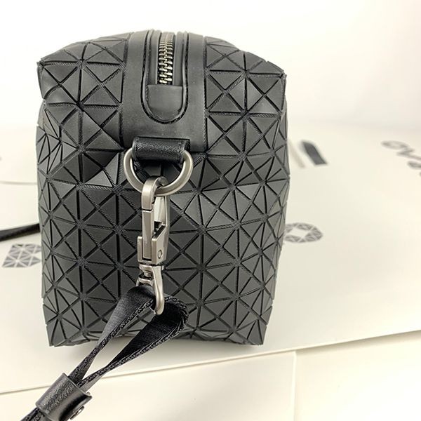 使い勝手良し【BAOBAO ISSEY MIYAKE 偽物】カルトンマット クロスボディバッグ bay07661