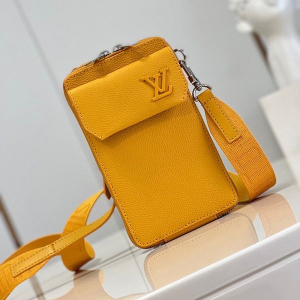 入手困難ルイヴィトン フォン ポーチ ショルダーバッグ コピー vur97619