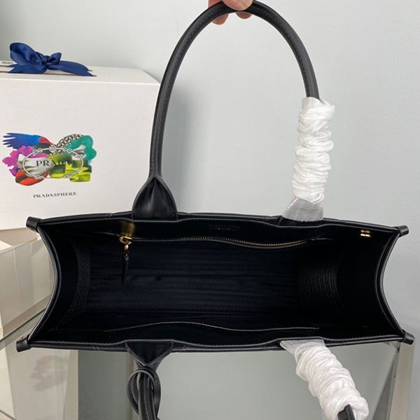 【大特価】プラダ トートバッグ 偽物 ラージ レザー ハンドバッグ 1BA377
