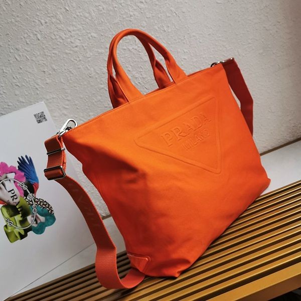 追跡付プラダ スーパーコピー キャンバス トートバッグ puw02007