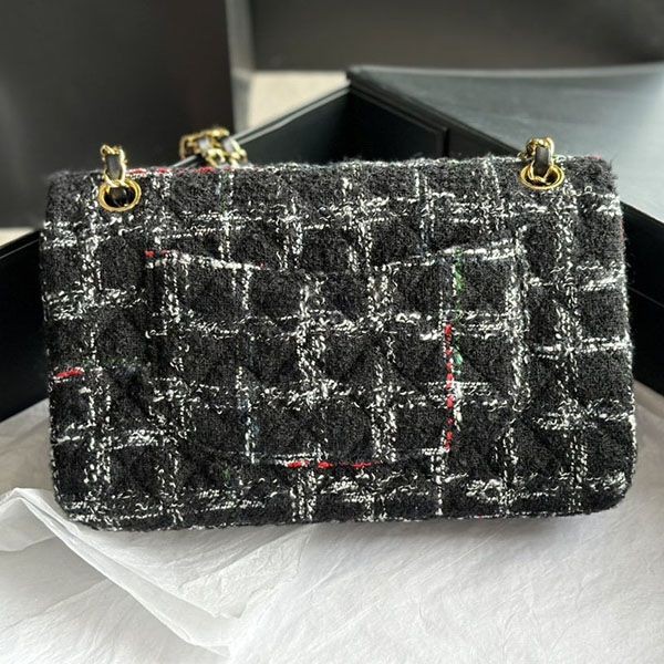 シャネル CC ツイード 偽物 マトラッセ クラシック バッグ shg34362