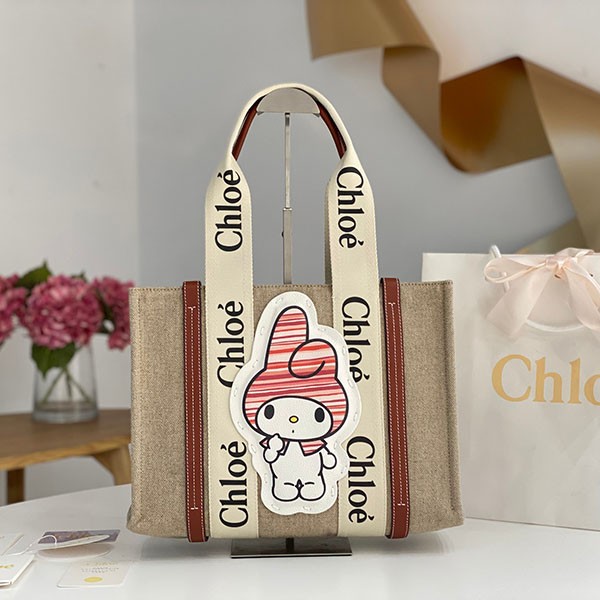 すぐ届く my melody for クロエ woody 偽物 ミディアムトートバッグ CHC23SS383J7369A CHC23SS