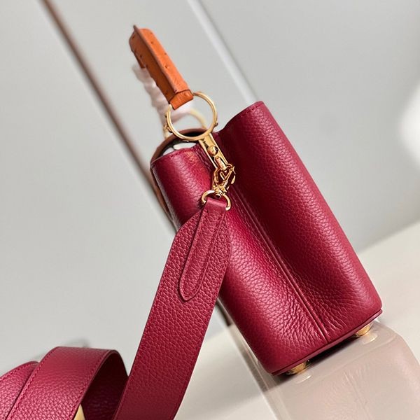 ルイヴィトン カプシーヌ ハンドバッグ 偽物 vuj35410