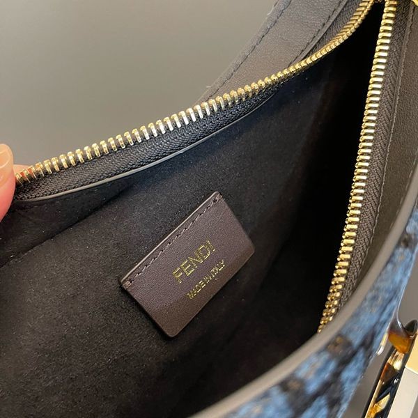 ☆超人気☆フェンディ ショルダーバッグ 偽物 2Way ロゴ O LOCK SWING HOBO fet74122