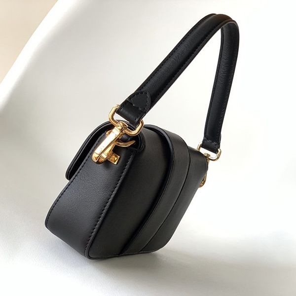 超話題!【FENDACE】ブローチ バゲット レザー バッグ スーパーコピー feo63238