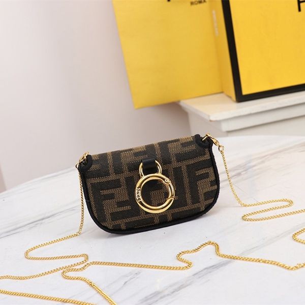 入手困難 フェンディ VERSACE コラボナノ バゲット 偽物 マイクロ バッグ fey71325