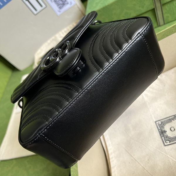 お洒落グッチ GGマーモント ミニトップハンドルバッグ 偽物 702563DTDFV1000