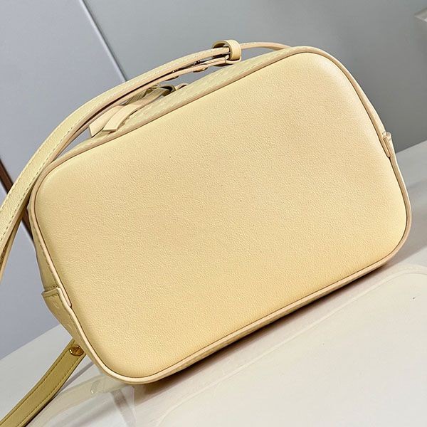 入手困難ルイヴィトン ハンドバッグ ネオノエBB コピー M22599