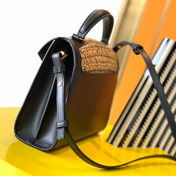 高品質 サンローラン Mini カサンドラ かごバッグ 偽物 ラフィア Sap93820